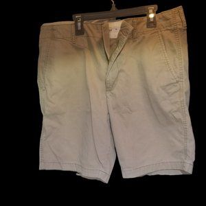 Mens size 34 Old Navy Khaki Shorts